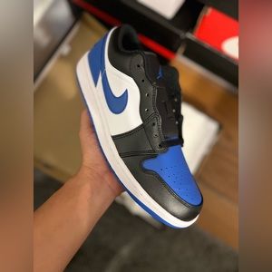 Jordan 1 Low Royal Toe
